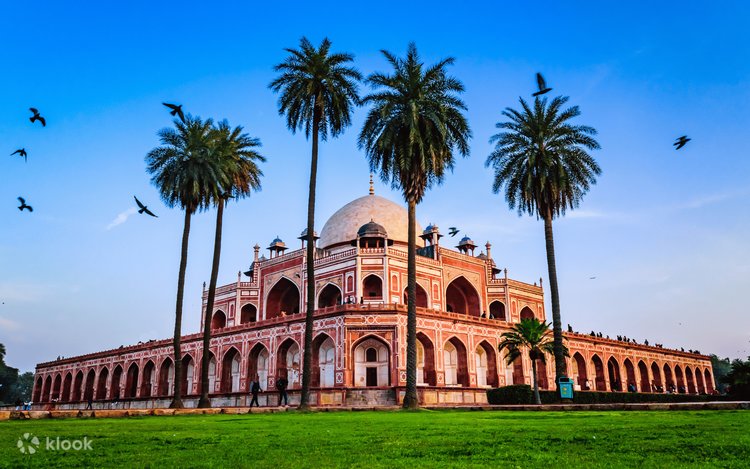 Charbagh garden layout Humayun Tomb